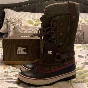 Sorel Joan of Arctic Waterproof Winter Boots 8.5